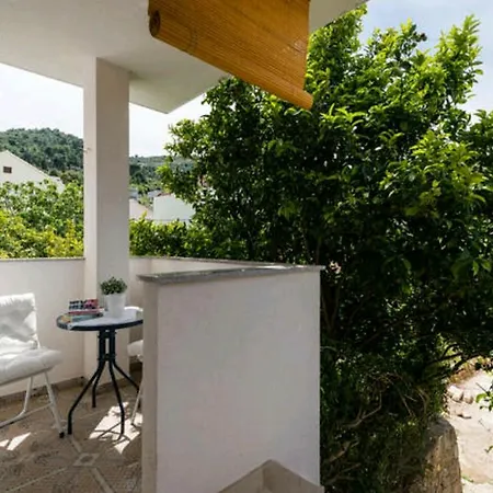 Apartman Bralic Vis